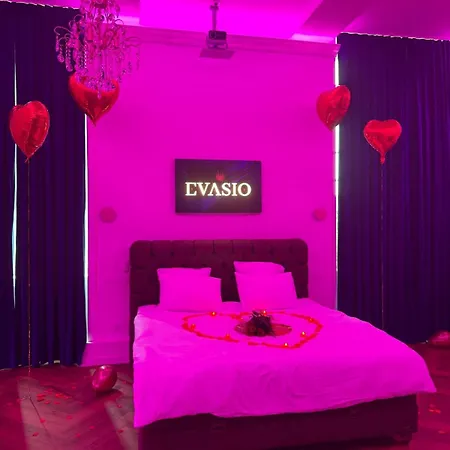 Appartement Evasio, Au Pied Du Chateau Fort, Parking Prive