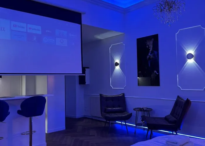 Apartment Evasio, Au Pied Du Chateau Fort, Parking Prive